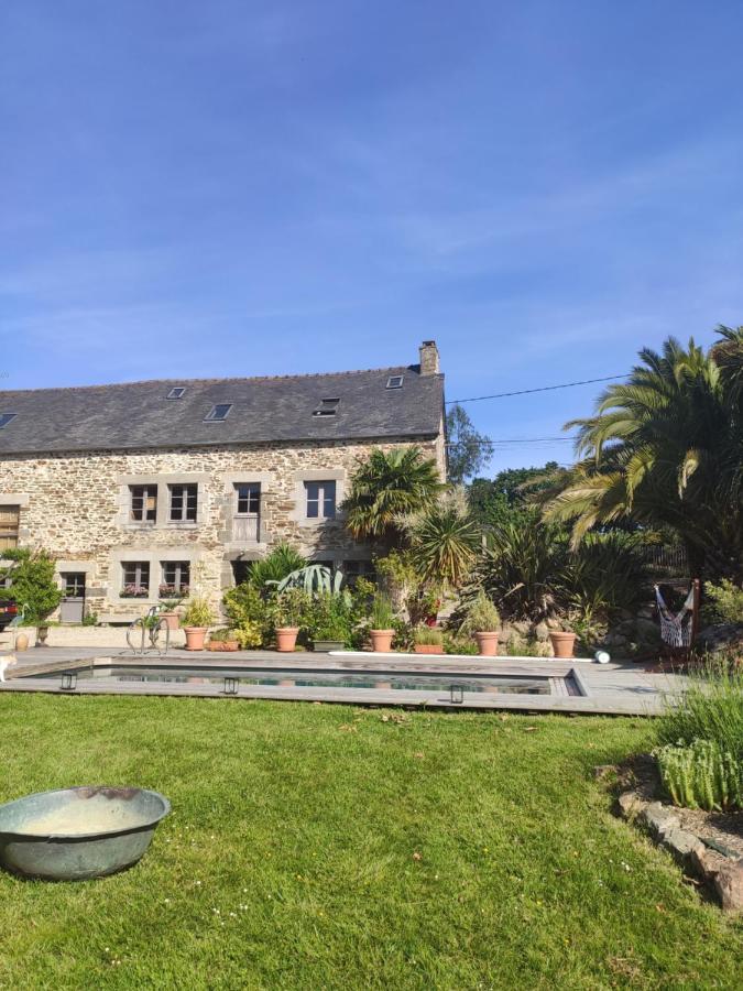 La Petite Hautiere Maison 2 Personnes Plouer Sur Rance Avec Piscine Apartment Exterior foto